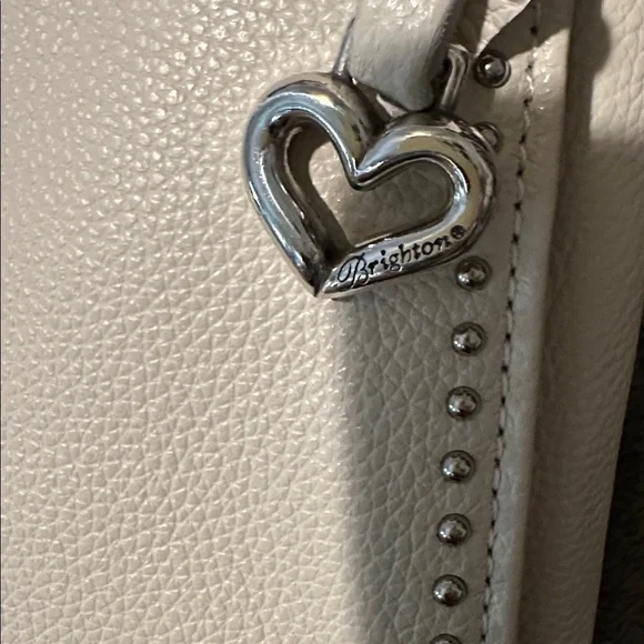 Brighton Crossbody Leather Organizer - Picture 4 of 11